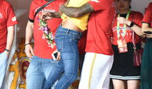 恒大母女花吃瓜爆料